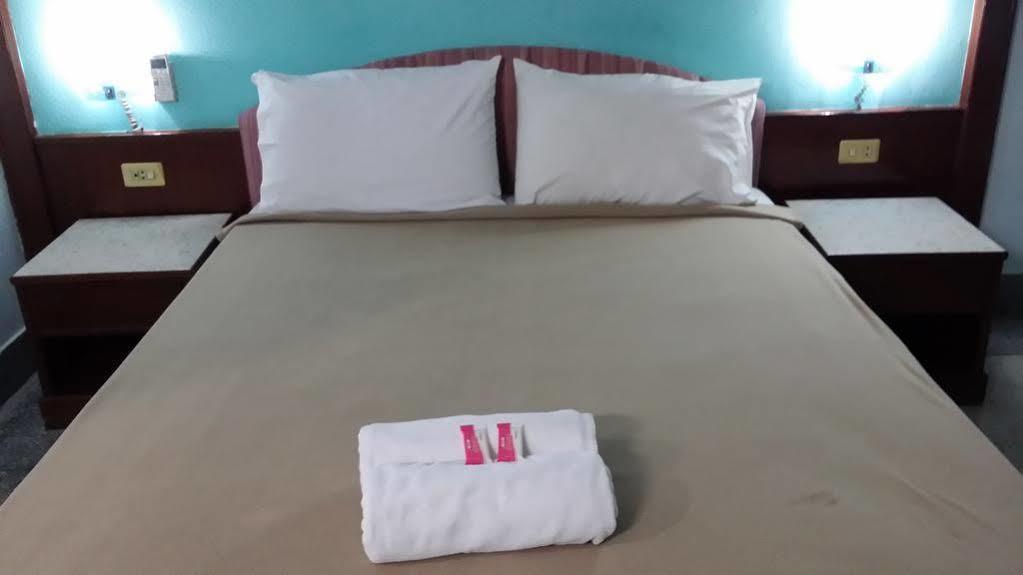 The 1 Place Hat Yai Luaran gambar